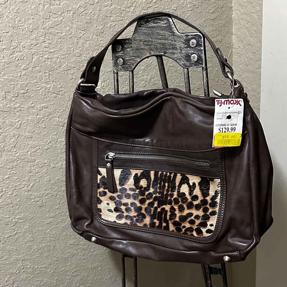 Elegant Brown Leopard Print Shoulder Bag